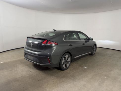 Used 2021 Hyundai Ioniq Limited FWD image 7