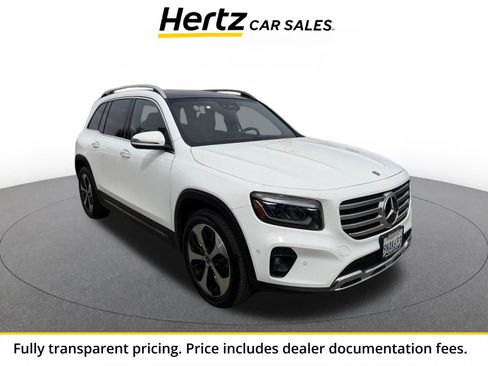 Used 2025 Mercedes-Benz GLB 250 4MATIC image 1