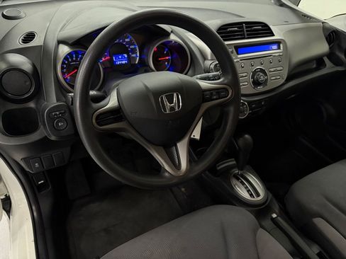 Used 2011 Honda Fit image 10