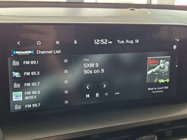 Used 2025 Kia Telluride S FWD image 19