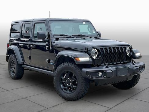 Used 2023 Jeep Wrangler Unlimited w/ 8.4" Radio Group AWD/4WD image 2