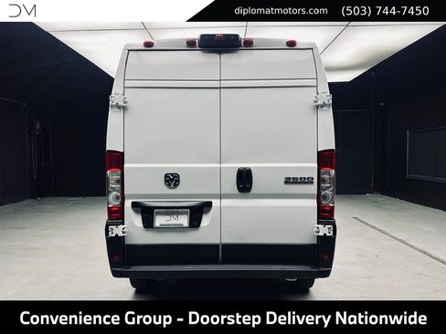 Used 2025 RAM ProMaster 3500 w/ Convenience Group FWD image 6