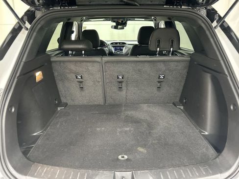 Used 2023 Chevrolet TrailBlazer RS AWD/4WD image 21