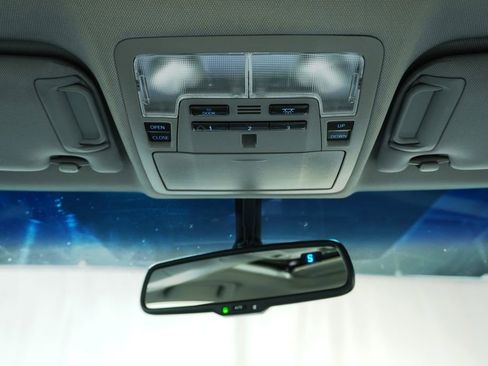 Used 2017 Toyota Camry XLE w/ Moonroof Package image 19