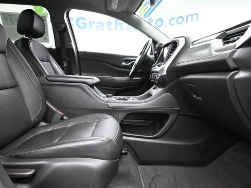 Used 2020 GMC Acadia SLT image 7