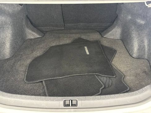Used 2015 Toyota Corolla S FWD image 31