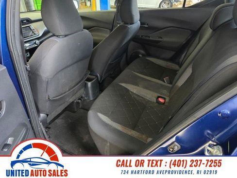 Used 2019 Nissan Kicks SV image 10