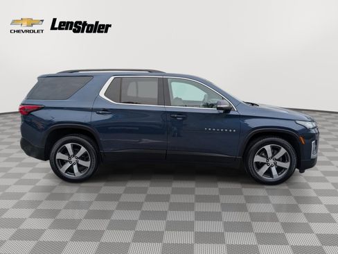 Used 2022 Chevrolet Traverse LT w/ LT Premium Package AWD/4WD image 6