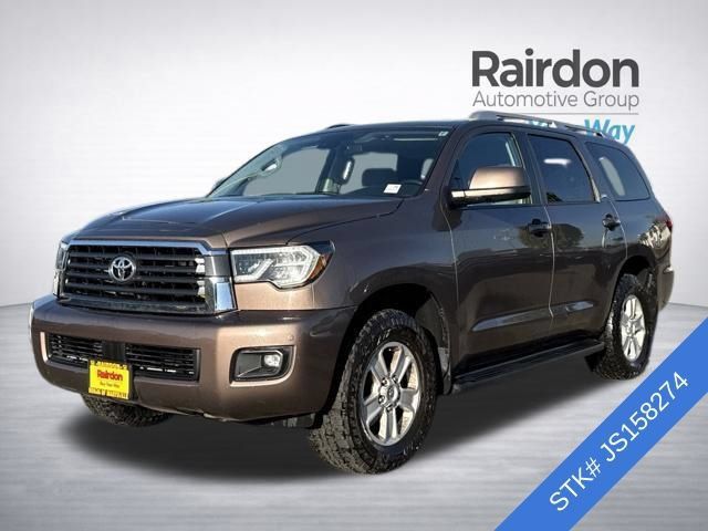 Used 2018 Toyota Sequoia SR5 w/ Carpet Mat Package AWD/4WD image 3