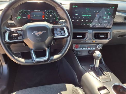 Used 2025 Ford Mustang Coupe RWD image 14