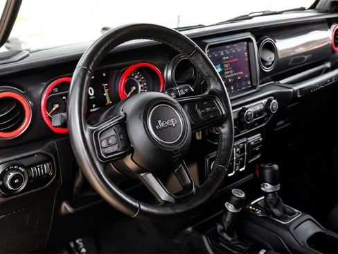 Used 2021 Jeep Wrangler Unlimited Sport image 12