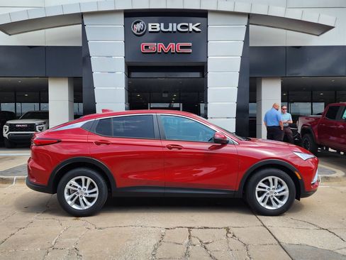 New 2026 Buick Envista Preferred image 3