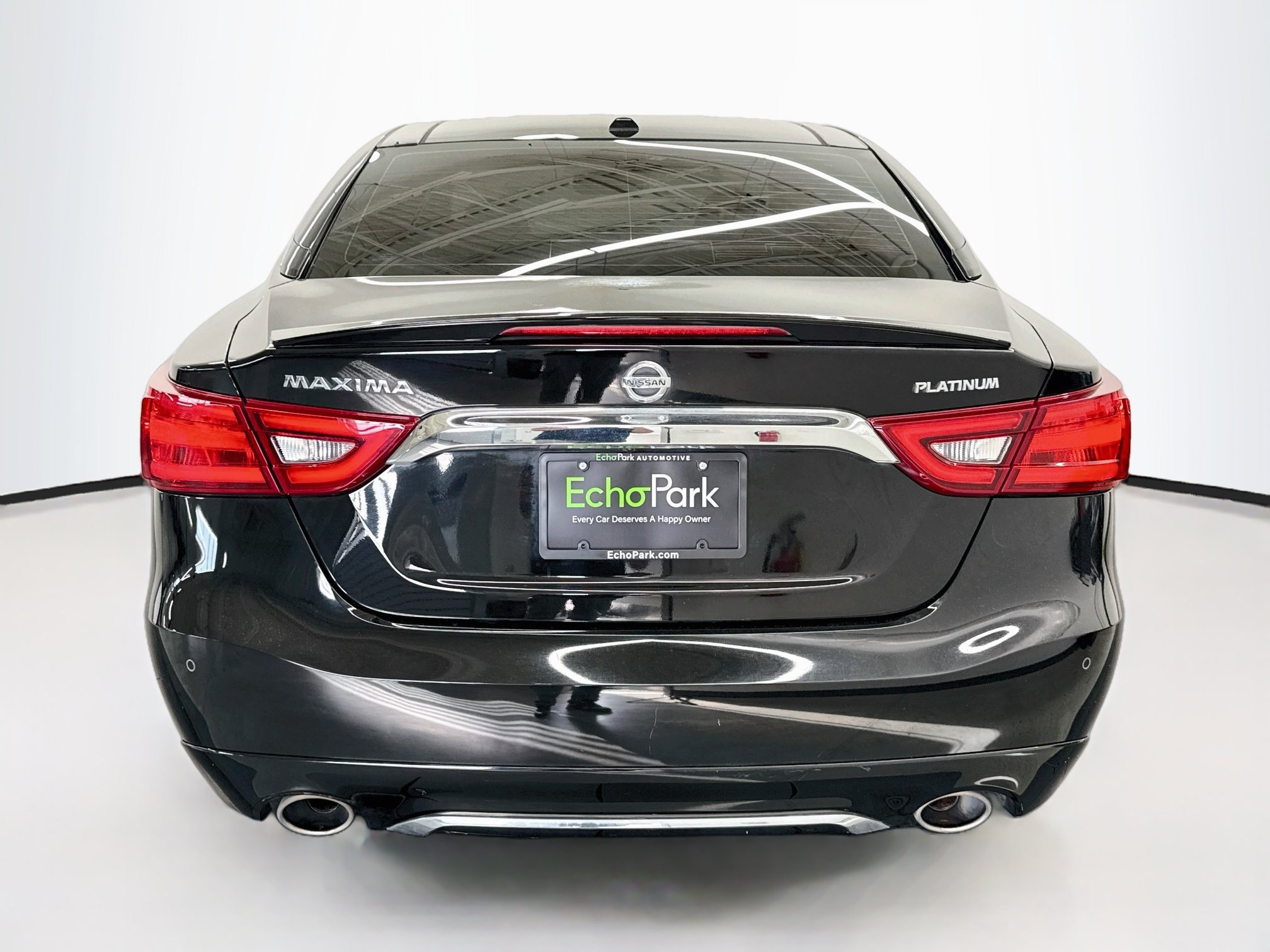 Used 2017 Nissan Maxima Platinum w/ Medallion Package FWD image 7