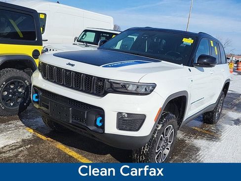 Used 2023 Jeep Grand Cherokee Trailhawk w/ Advanced Protech Group II image 2