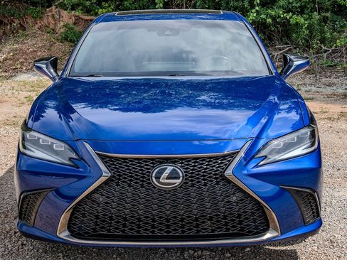 Used 2022 Lexus ES 350 F Sport FWD image 8