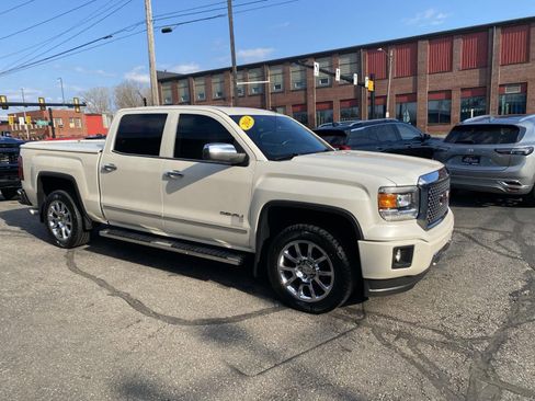 Used 2014 GMC Sierra 1500 Denali image 20