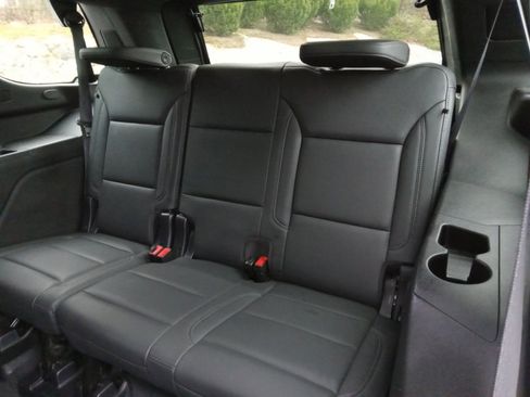 Used 2024 Chevrolet Tahoe LT image 25