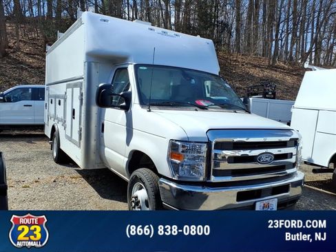 New 2026 Ford E-450 and Econoline 450 Super Duty w/ Power Equipment Group RWD image 1
