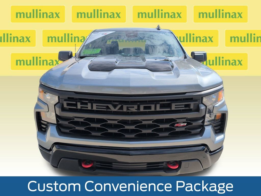 Used 2025 Chevrolet Silverado 1500 Custom Trail Boss AWD/4WD image 14