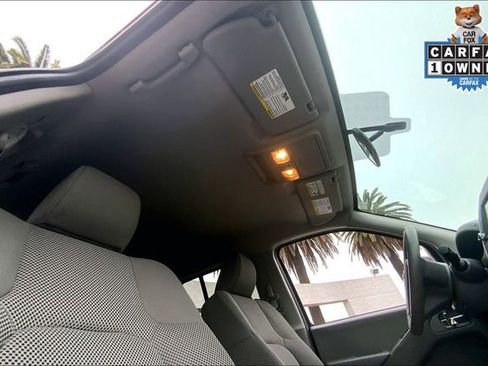 Used 2019 Nissan Frontier SV image 22