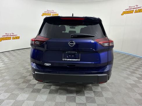 New 2026 Nissan Rogue Dark Armor FWD image 4