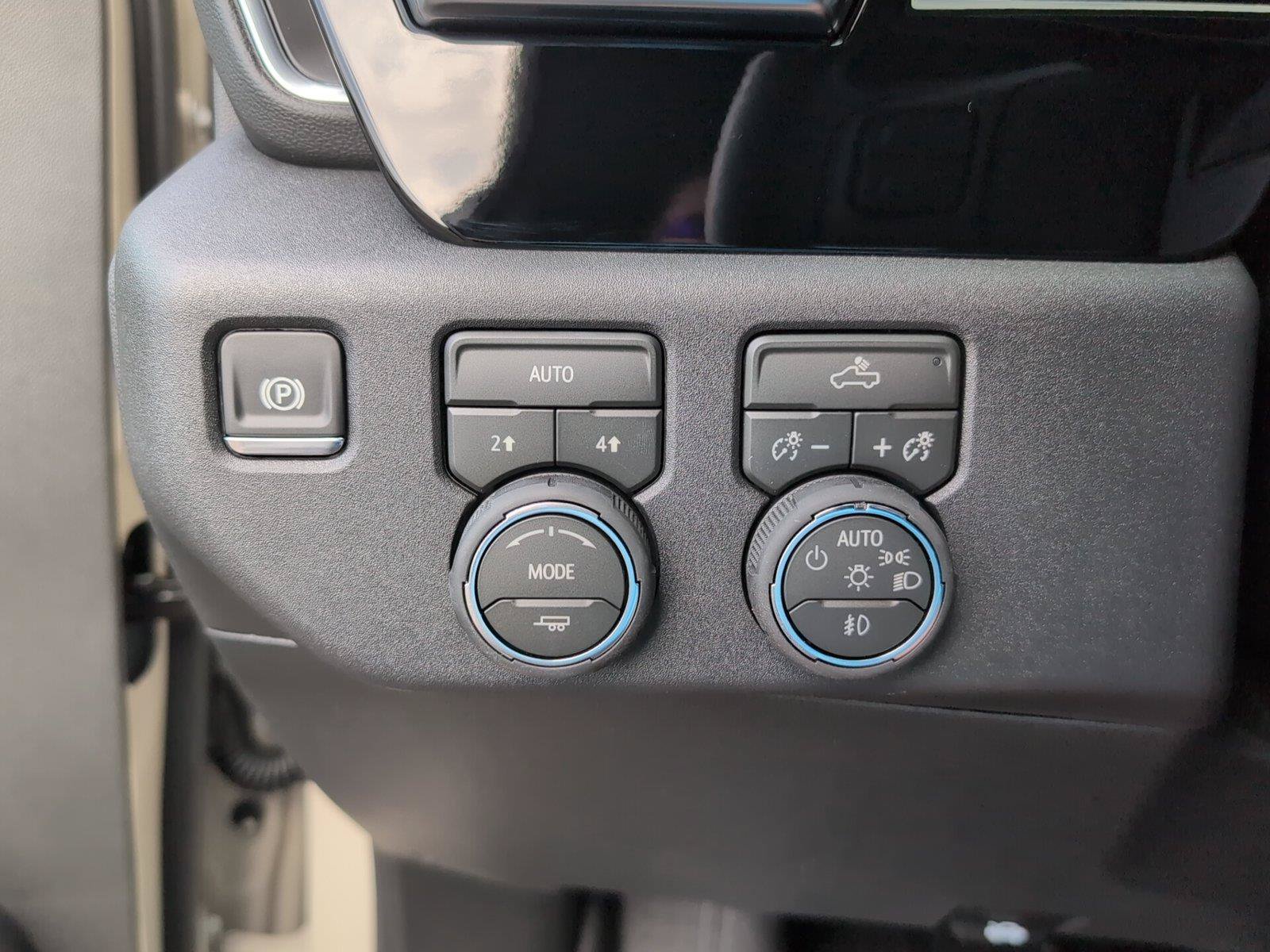 New 2026 Chevrolet Silverado 1500 RST w/ RST Select Package AWD/4WD image 27