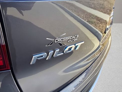 Used 2020 Honda Pilot Elite image 9