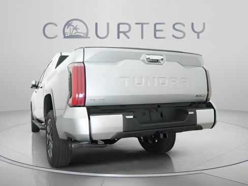 New 2025 Toyota Tundra Limited AWD/4WD image 8