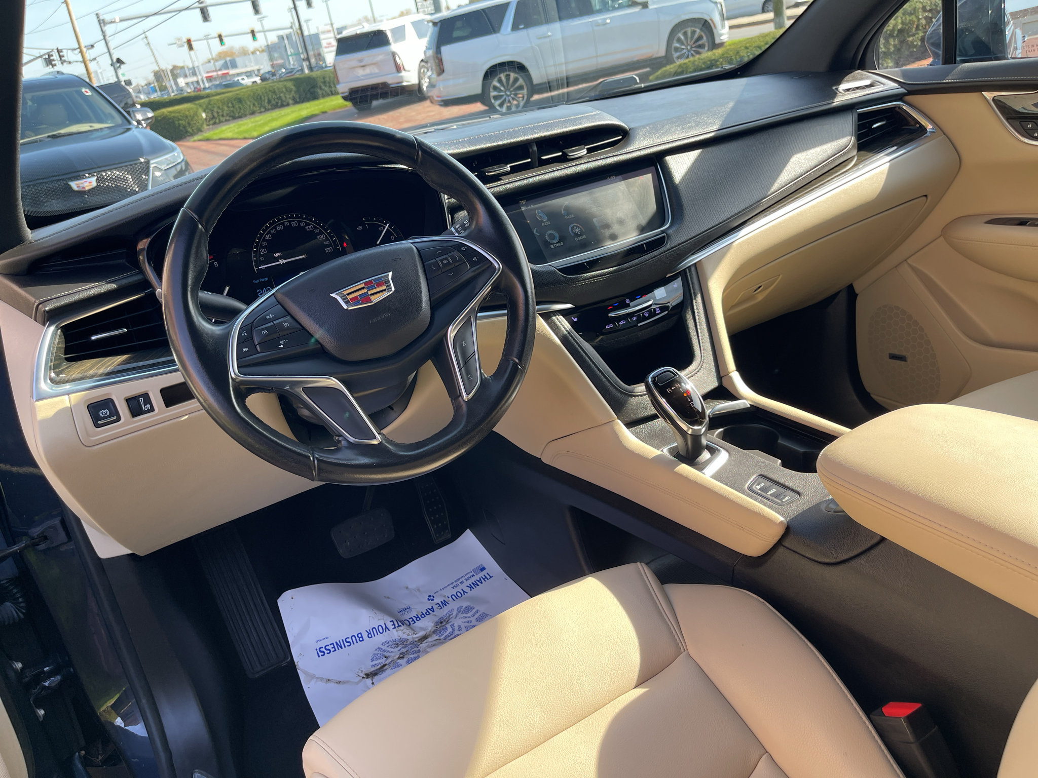 Used 2018 Cadillac XT5 AWD image 27