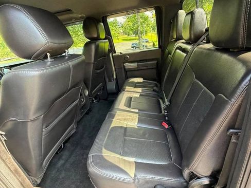 Used 2012 Ford F250 Lariat w/ Lariat Ultimate Pkg AWD/4WD image 12