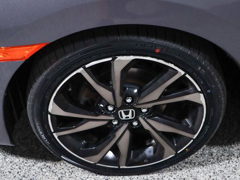 Used 2021 Honda Civic Sport image 11
