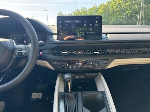 New 2026 Honda Accord SE image 13