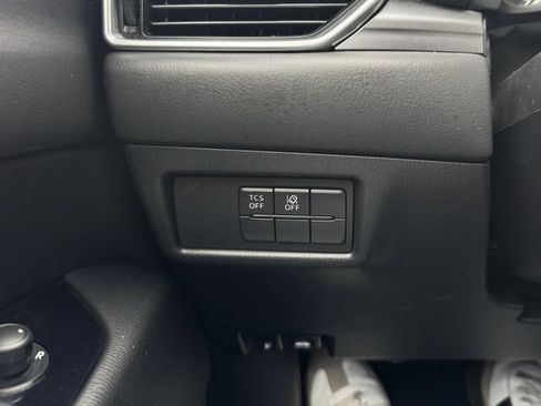 Used 2019 MAZDA CX-5 Touring FWD image 28