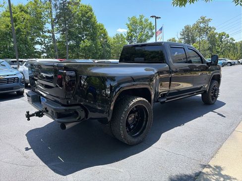 Used 2025 GMC Sierra 3500 Denali Ultimate AWD/4WD image 4