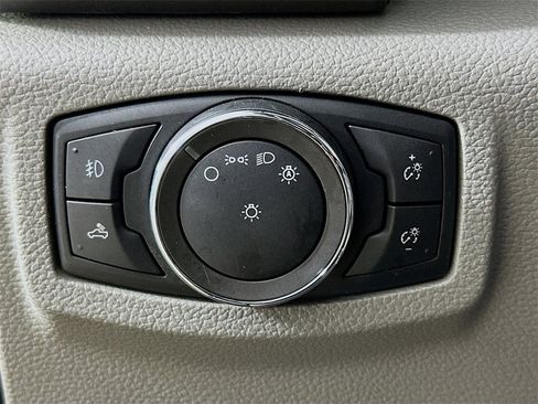 Used 2019 Ford F150 XLT w/ Equipment Group 302A Luxury image 12