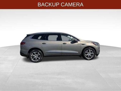 Used 2018 Buick Enclave Avenir w/ Avenir Technology Package AWD/4WD image 8