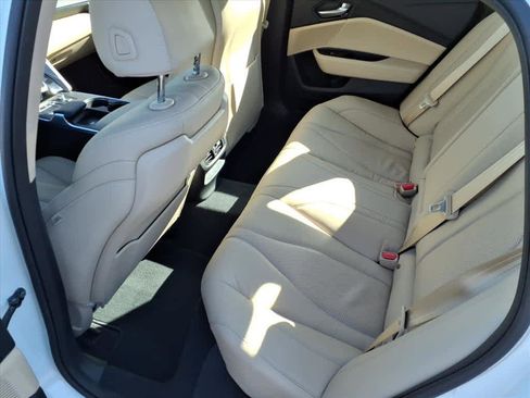 Certified 2025 Acura TLX w/ Technology Package image 9