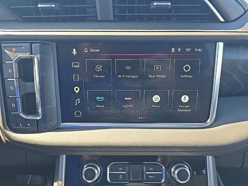 Used 2024 GMC Yukon XL Denali w/ Denali Reserve Package AWD/4WD image 35