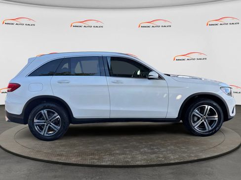 Used 2019 Mercedes-Benz GLC 300 4MATIC image 6