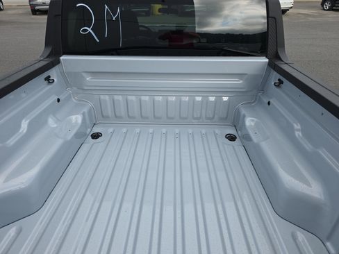 New 2025 Ford Maverick XLT w/ XLT Luxury Package FWD image 5