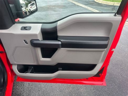 Used 2019 Ford F150 XL w/ Equipment Group 101A Mid RWD image 9