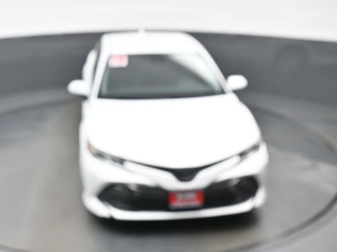 Used 2019 Toyota Camry LE w/ Convenience Package FWD image 34
