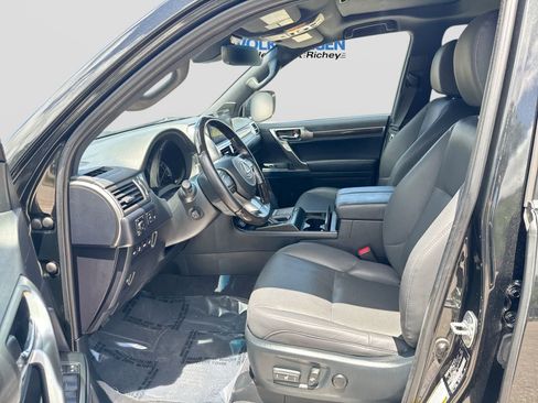 Used 2023 Lexus GX 460 Premium w/ Premium Package AWD/4WD image 23
