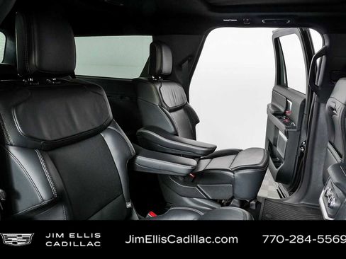 Used 2025 Ford Expedition Max Platinum w/ Stealth Appearance Package AWD/4WD image 24
