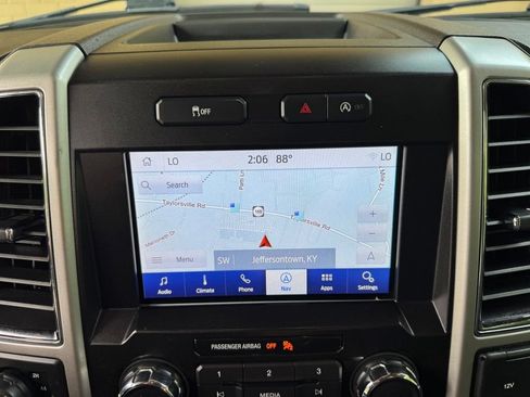 Used 2019 Ford F150 Lariat w/ Trailer Tow Package AWD/4WD image 17