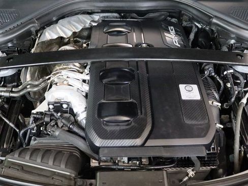 Used 2024 Mercedes-Benz GLC 43 AMG GLC 43 AMG image 32