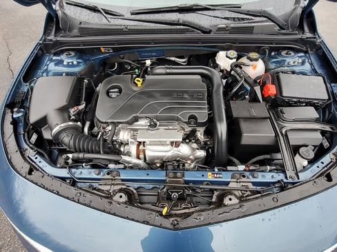 Used 2025 Chevrolet Malibu RS w/ LPO, Floor Liner Package image 17