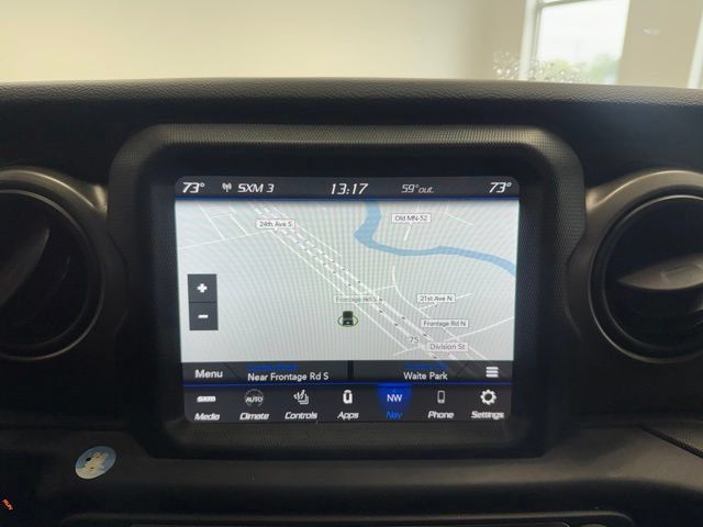 Used 2021 Jeep Gladiator Sport AWD/4WD image 19