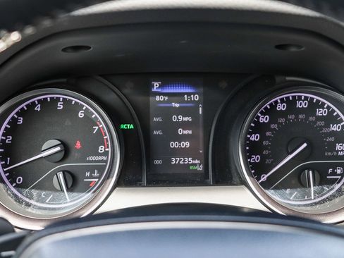 Certified 2023 Toyota Camry SE w/ Convenience Package image 24