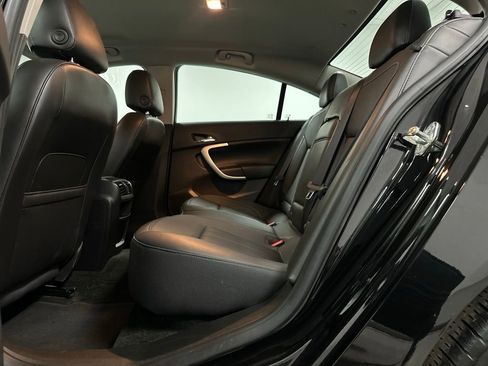 Used 2017 Buick Regal Sport Touring FWD image 21